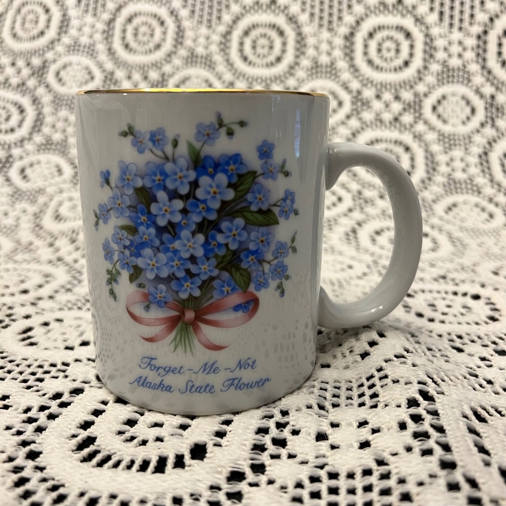 Vintage Forget Me Not Floral Alaska Coffee Tea Mug | Cottage